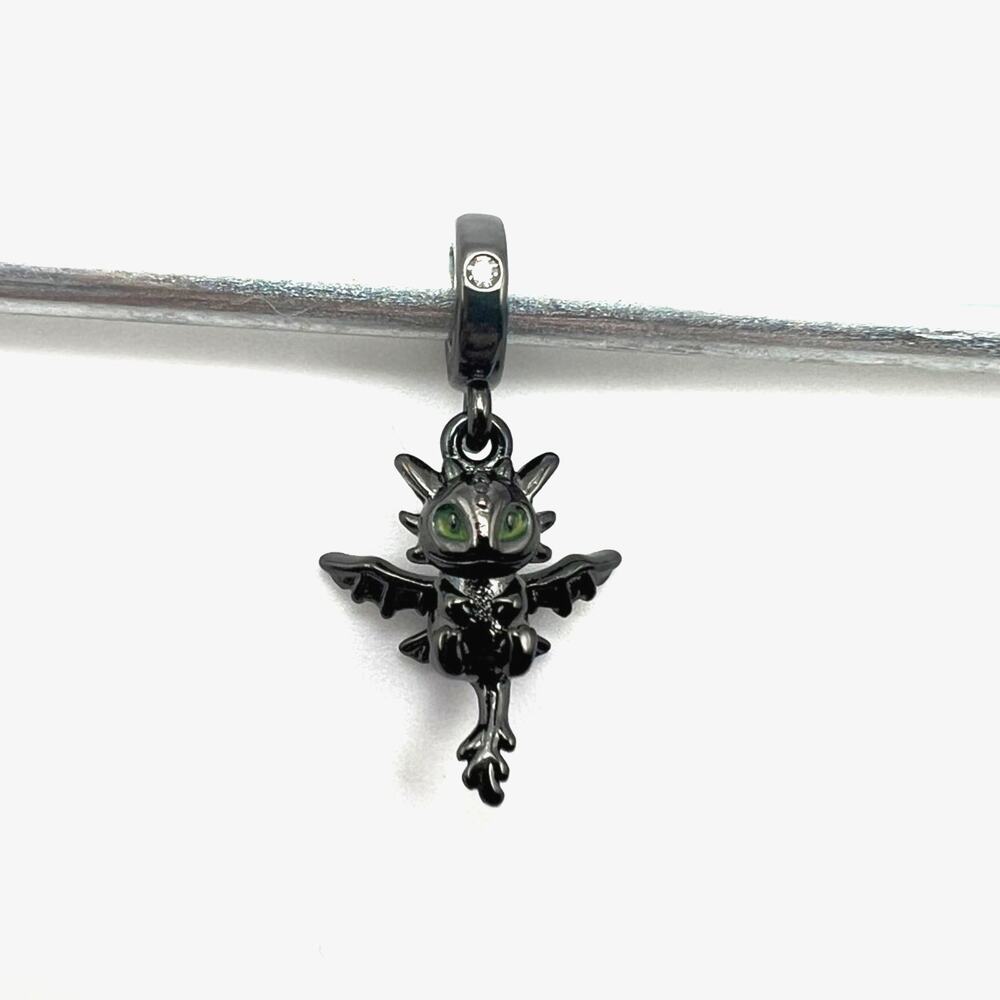 NEW Toothless Dragon Dangle Charm for European Bracelet